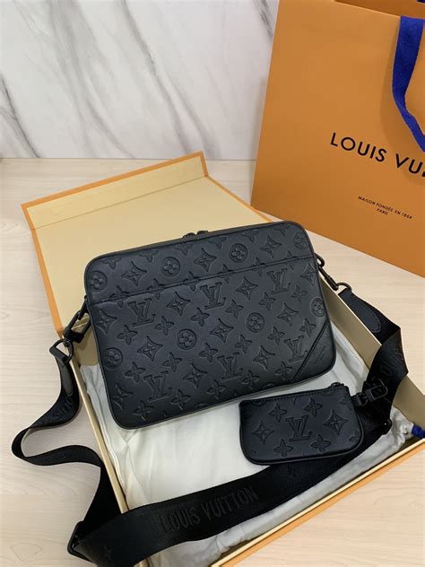 louis vuitton messenger bag silver|louis vuitton unisex bag.